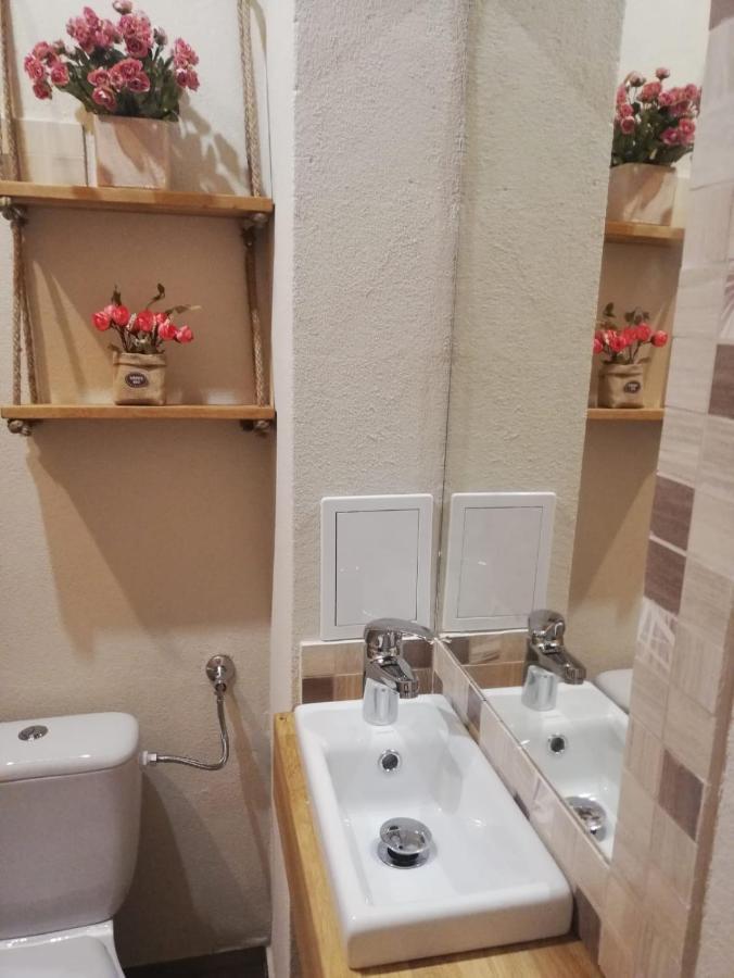 Kara Apartman Odorheiu Secuiesc Exteriör bild