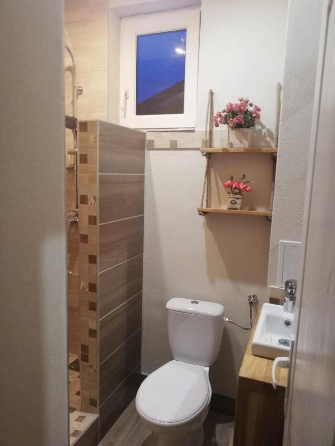 Kara Apartman Odorheiu Secuiesc Exteriör bild