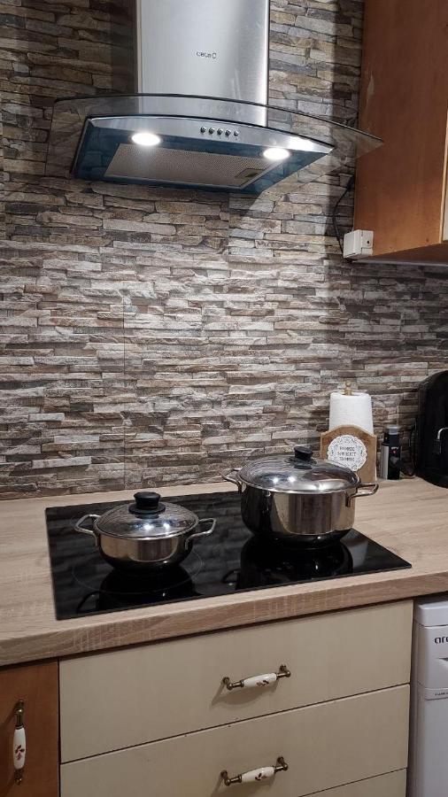 Kara Apartman Odorheiu Secuiesc Exteriör bild